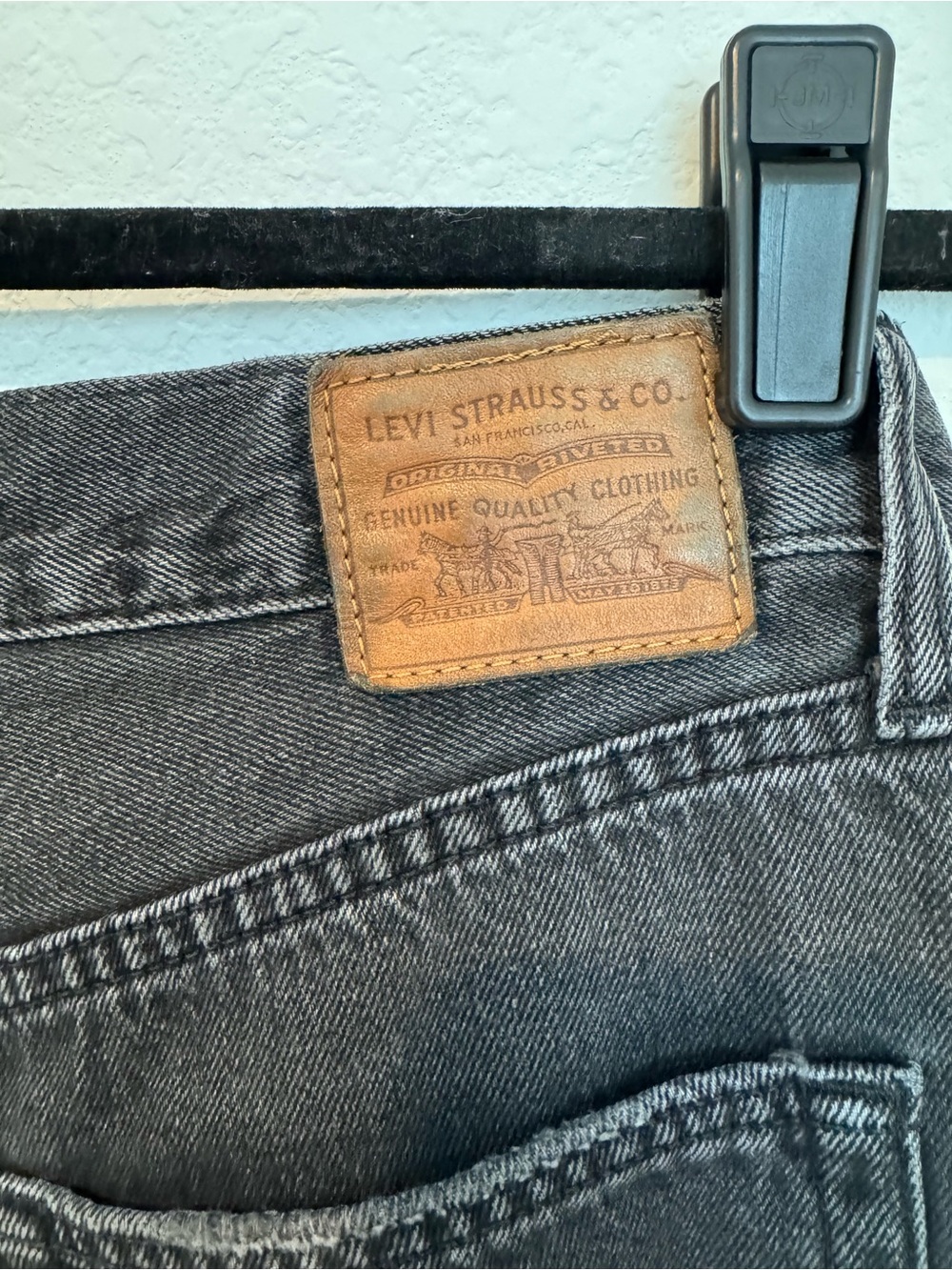 Levi's Premium Black Ribcage Wide Leg High Waist Denim Jeans - Picture 7 of 9